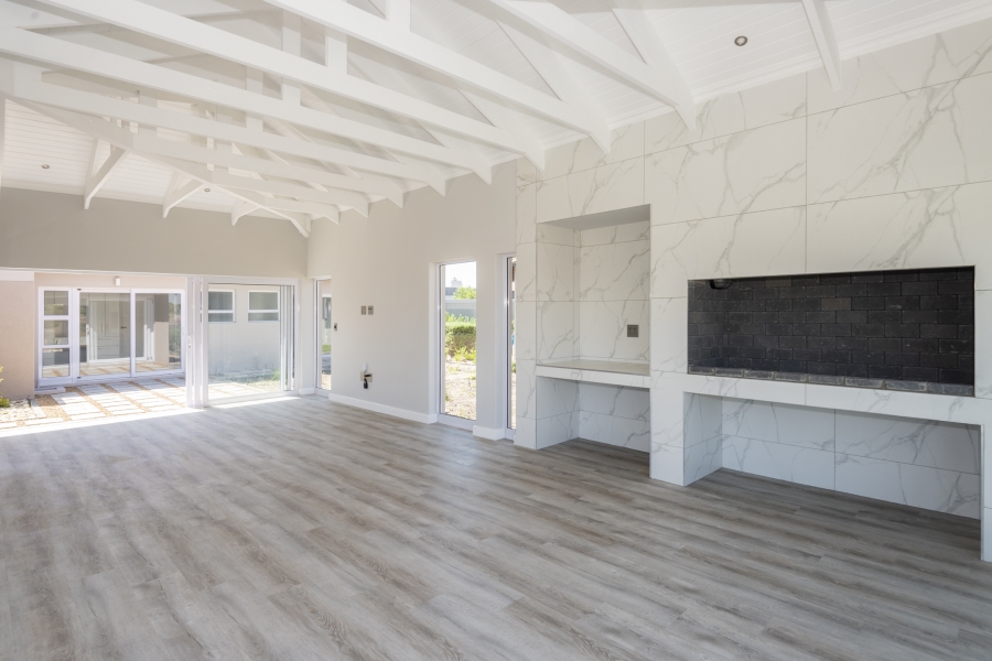 4 Bedroom Property for Sale in Langebaan Country Estate Western Cape